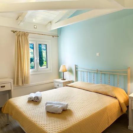 Hotel Agios Nikitas מלון Áyios Nikítas