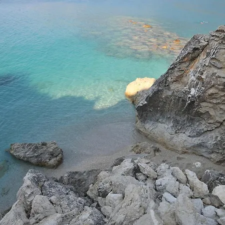 Hotel Agios Nikitas Áyios Nikítas