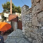Hotel Agios Nikitas