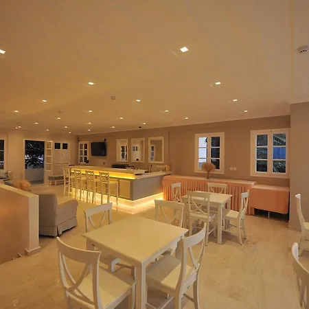 Отель Hotel Agios Nikitas 2*